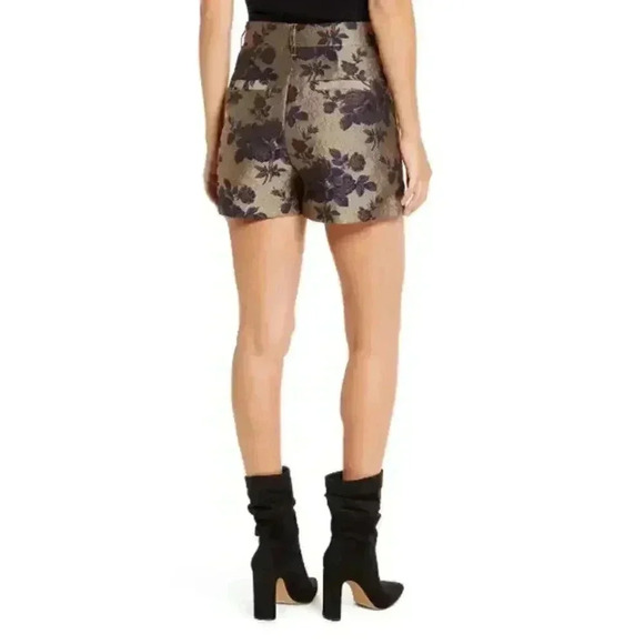 BLANKNYC Floral Pleated Brocade Shorts Size 24 - Picture 2 of 11